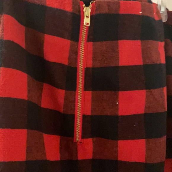 ‼️ FINAL PRICE ‼️ Red and Black Buffalo Check Skirt - Picture 4 of 4